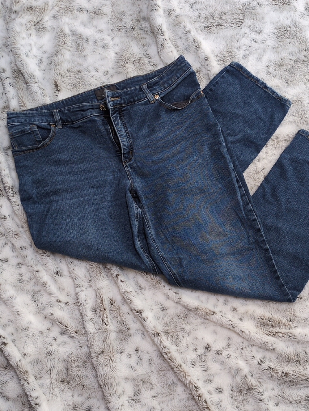 Chico's Medium Blue SC Lifting Denim Jeans